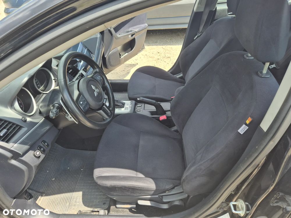Mitsubishi Lancer 2.0 Ralliart MR - 18