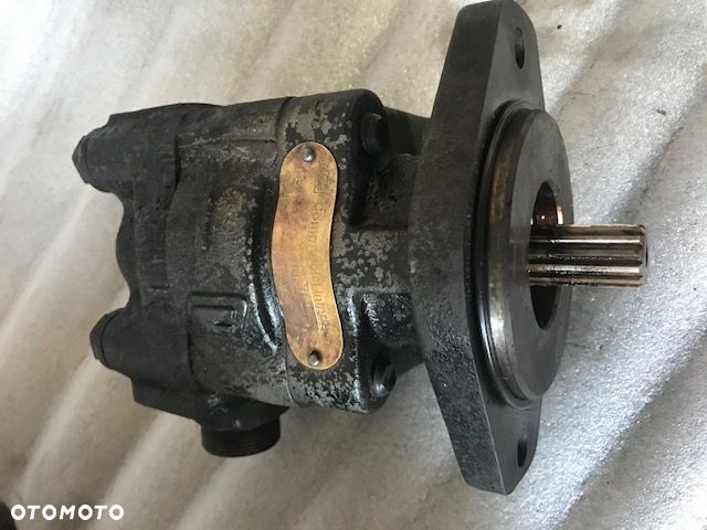 John Deere 3200 3400 - Pompa Hydrauliczna Pompa Oleju - 1