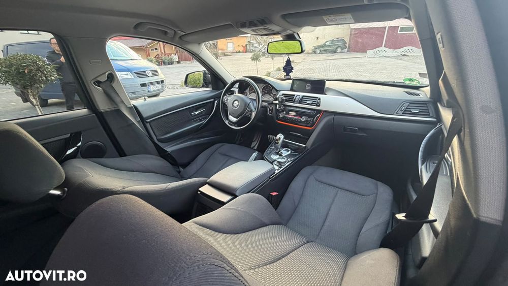 BMW Seria 3 - 18