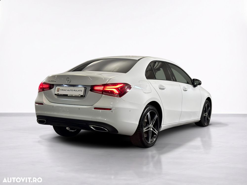 MERCEDES-BENZ A-Class 2020 — imagine 5