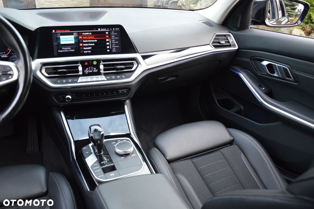 BMW Seria 3 320d MHEV Sport Line - 21