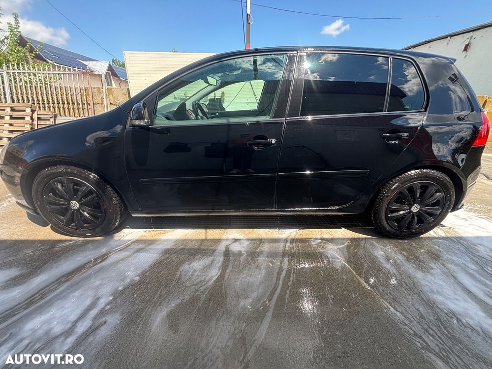 Volkswagen Golf 2.0 TDI Comfortline DSG - 1
