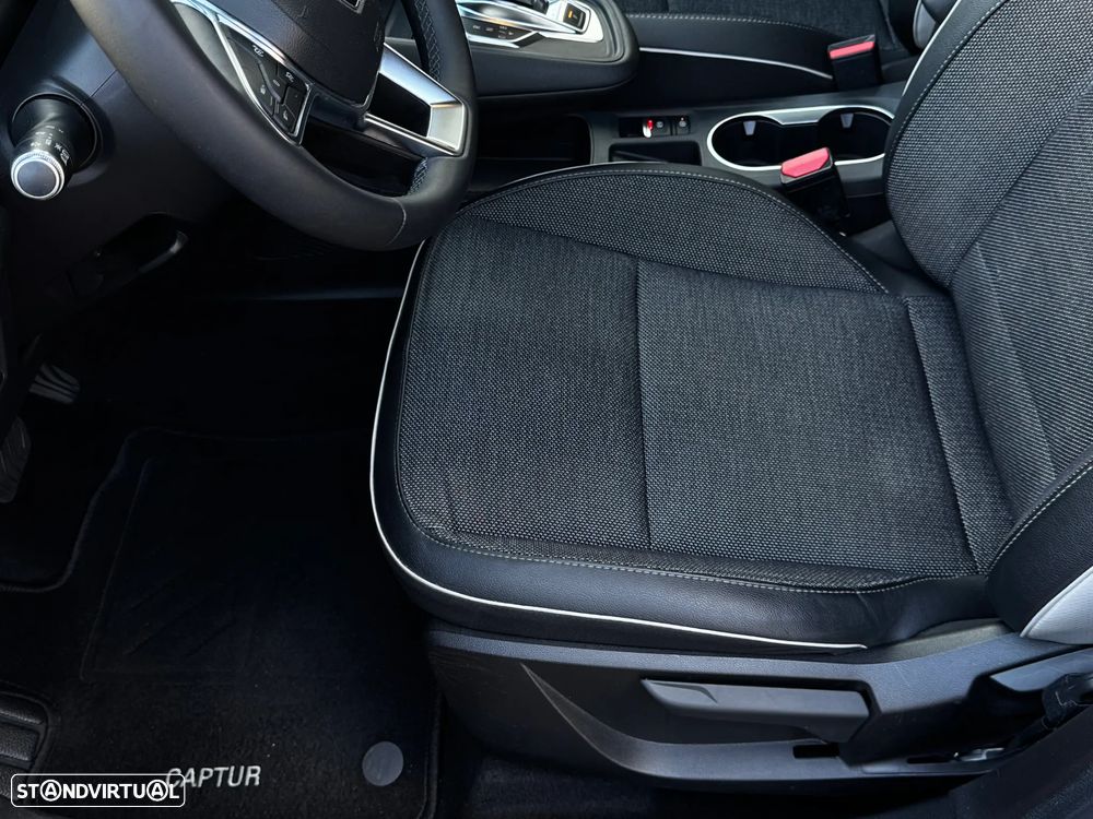 Renault Captur 1.6 E-Tech Full Hybrid Techno - 14
