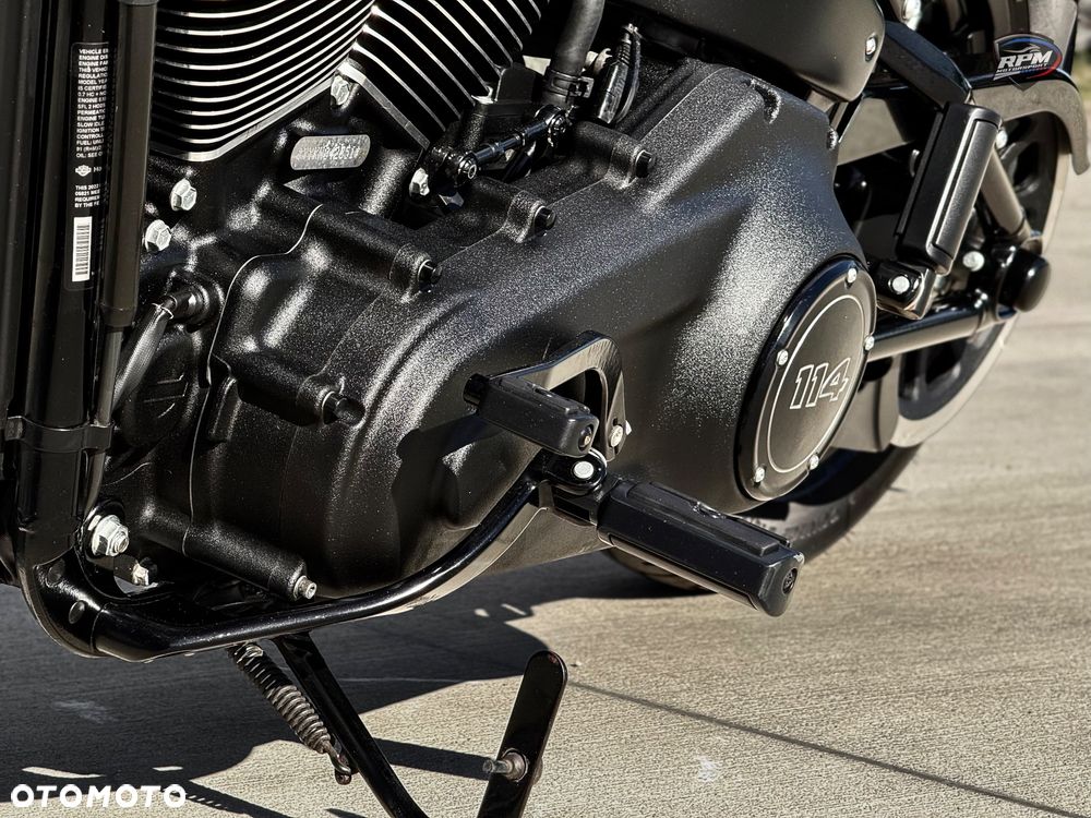 Harley-Davidson Softail Street Bob - 16