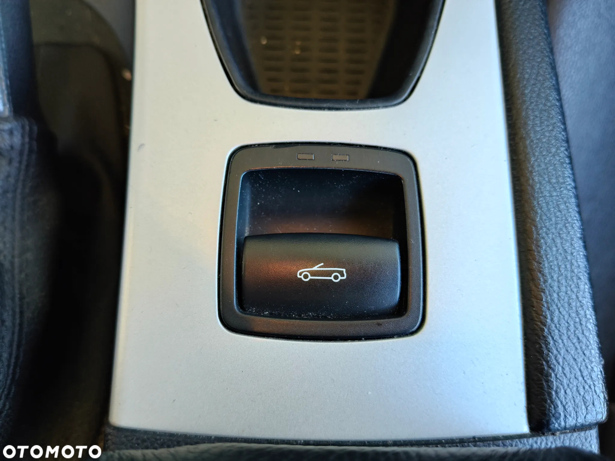 BMW Seria 3 320i - 27