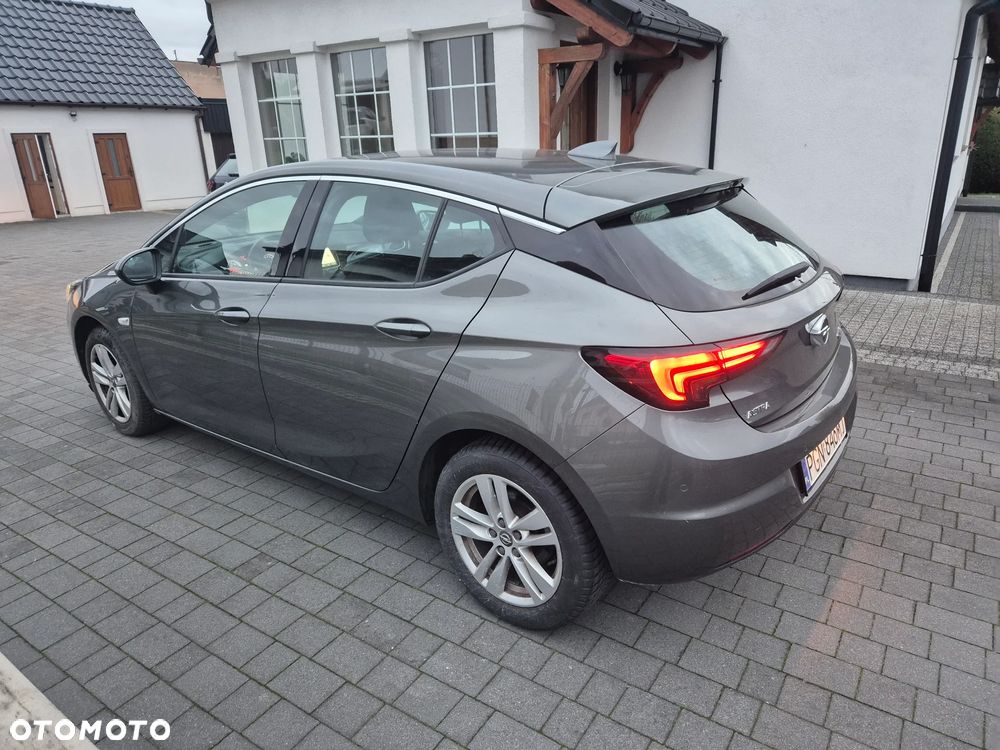 Opel Astra 1.4 Turbo Innovation - 1
