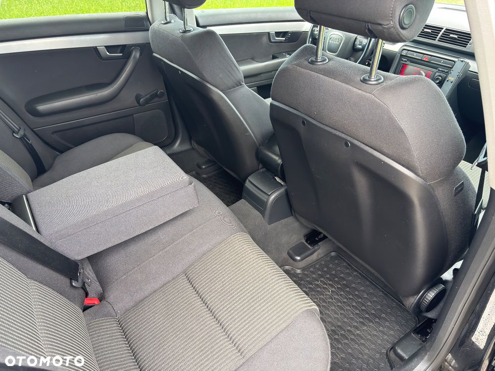 Audi A4 Avant 2.0 TDI - 23