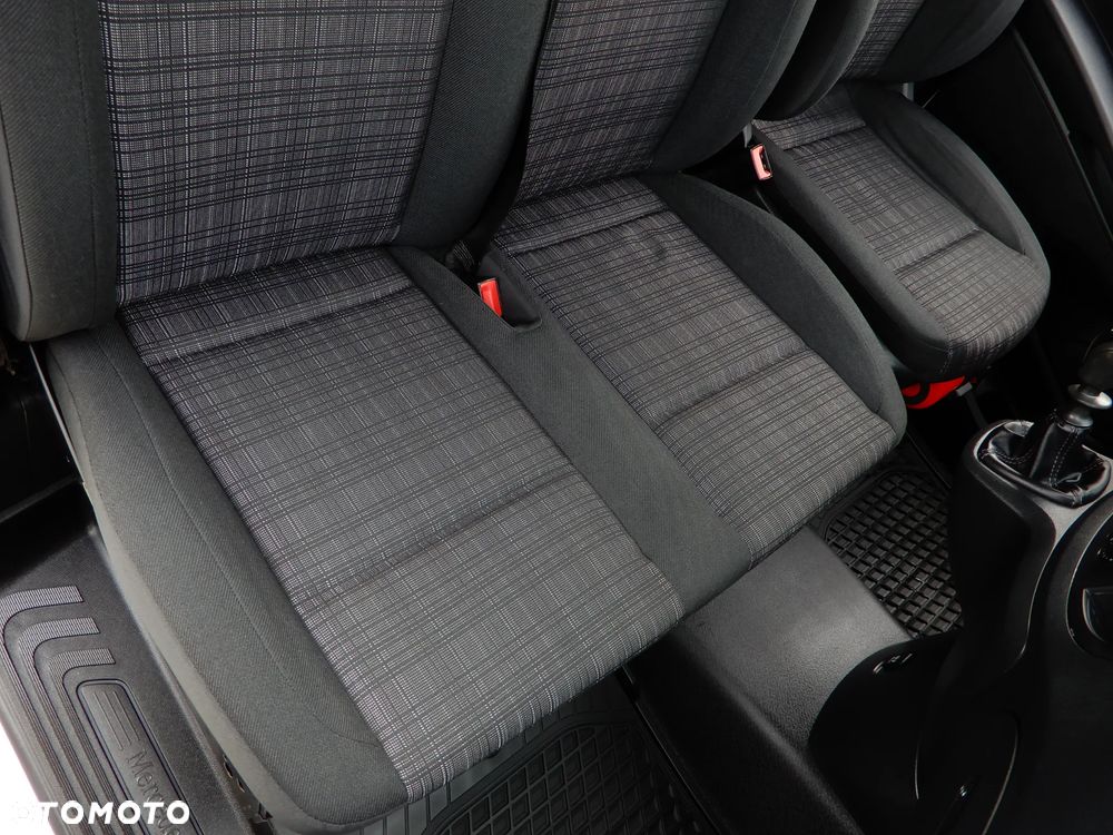 Mercedes-Benz VITO 114 CDI KERSTNER -20 st. C LONG Długi L2 Model W447 Silnik 2.2 CDI 136 KM Serwis ASO Do Ostatniego Kilometra Stan Jak Nowy UNIKAT - 28