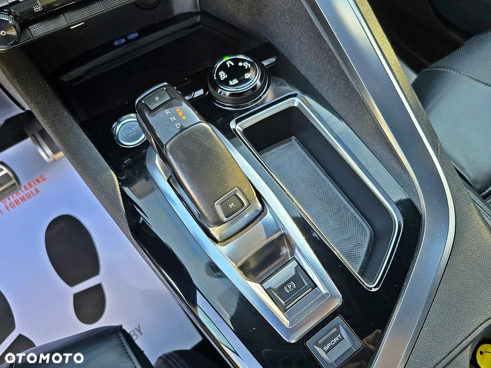 Peugeot 5008 BlueHDi 180 EAT6 GT - 25