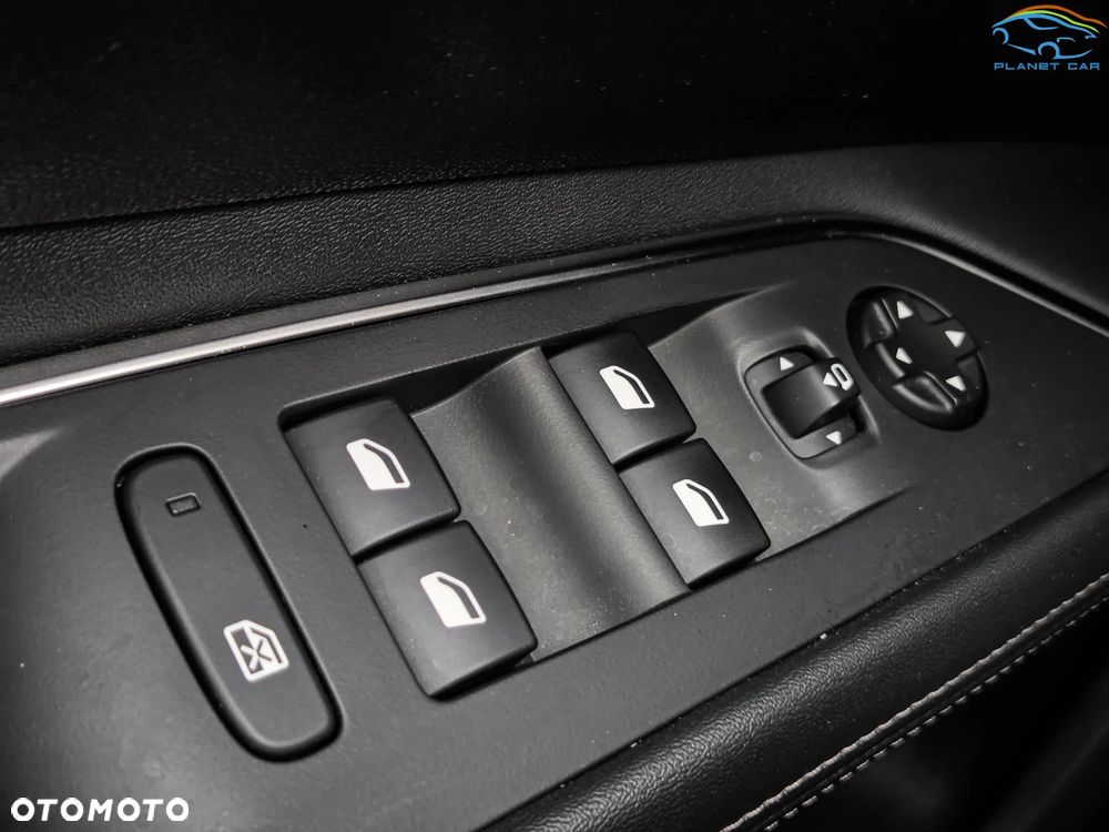 Peugeot 3008 BlueHDi 180 Stop & Start EAT8 Crossway - 28