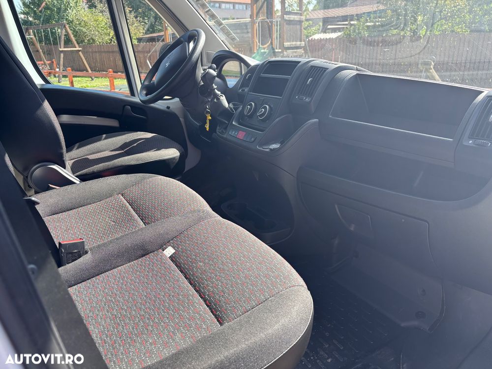 Peugeot L4H4, an 2022, rulaj: 199.000km - 11