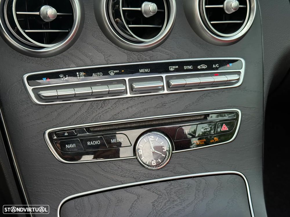 Mercedes-Benz C 220 d Cabrio 9G-Tronic AMG Line - 15
