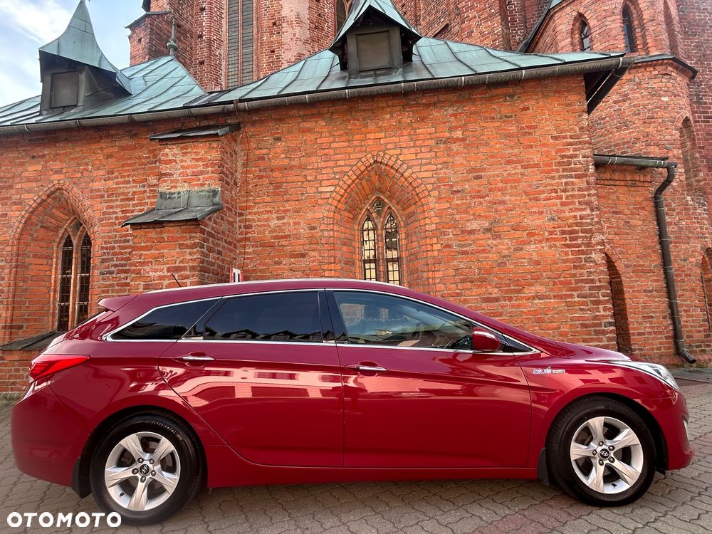 Hyundai i40 1.7 CRDi Comfort + - 16