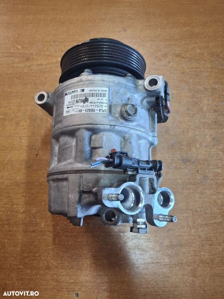 Compresor aer condiționat Jaguar XF  Land Rover Velar 2.0D - 2