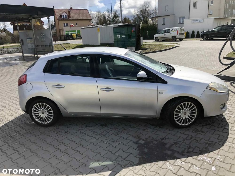 Fiat Bravo 1.4 T-Jet 16V Dynamic - 4
