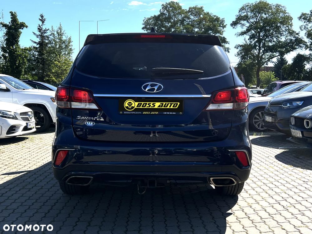 Hyundai Santa Fe - 8