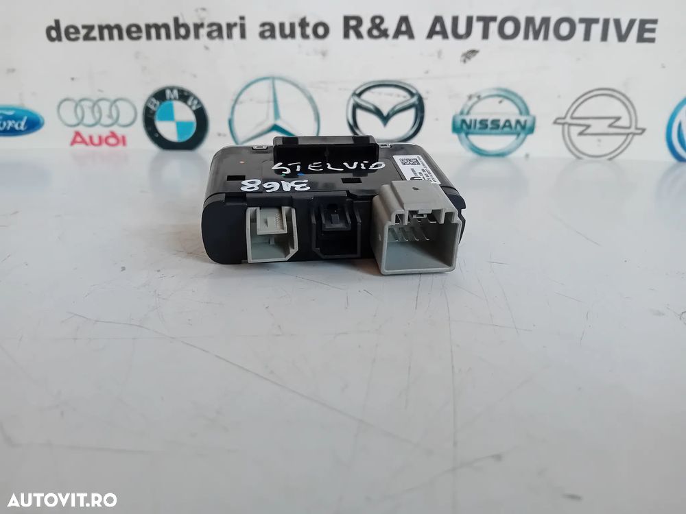 Modul USB Auxiliar Alfa Romeo Stelvio An 2017-2022 Cod 01561523850 - 5