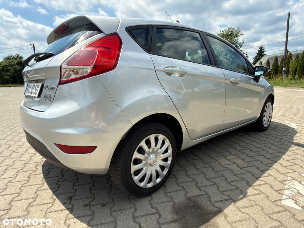 Ford Fiesta 1.25 Champions Edition - 16