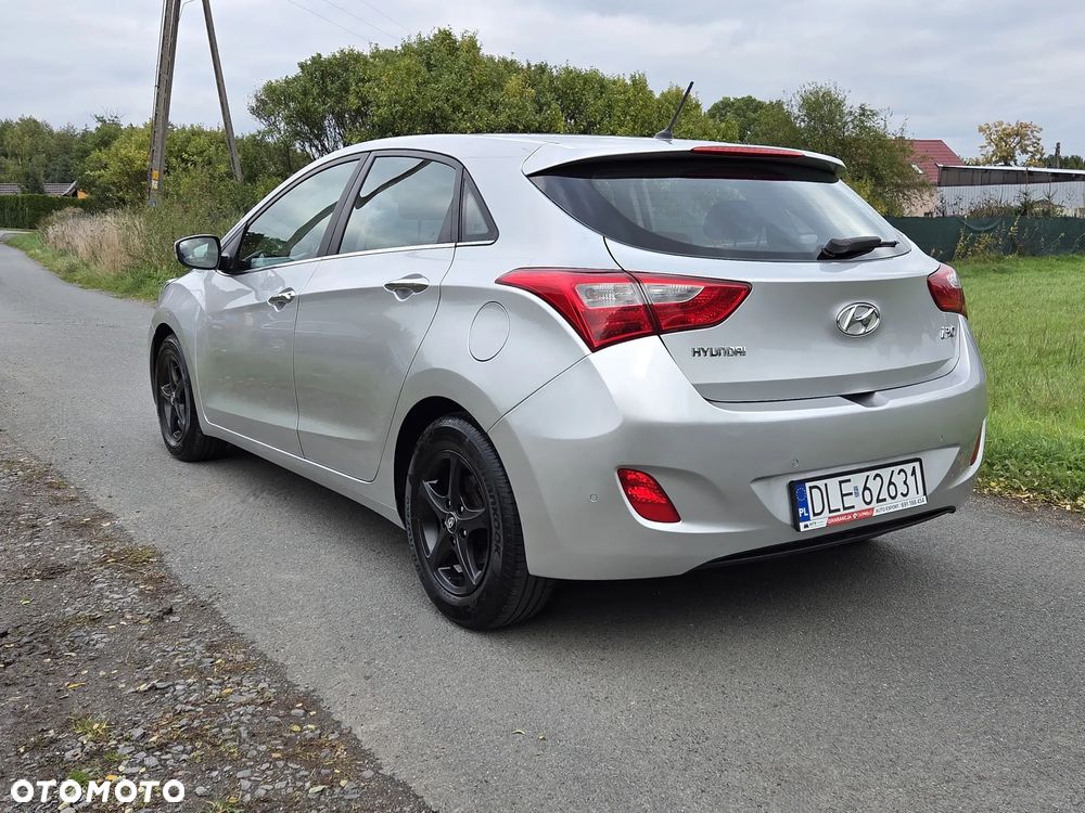 Hyundai i30 i30cw 1.4 Style - 6