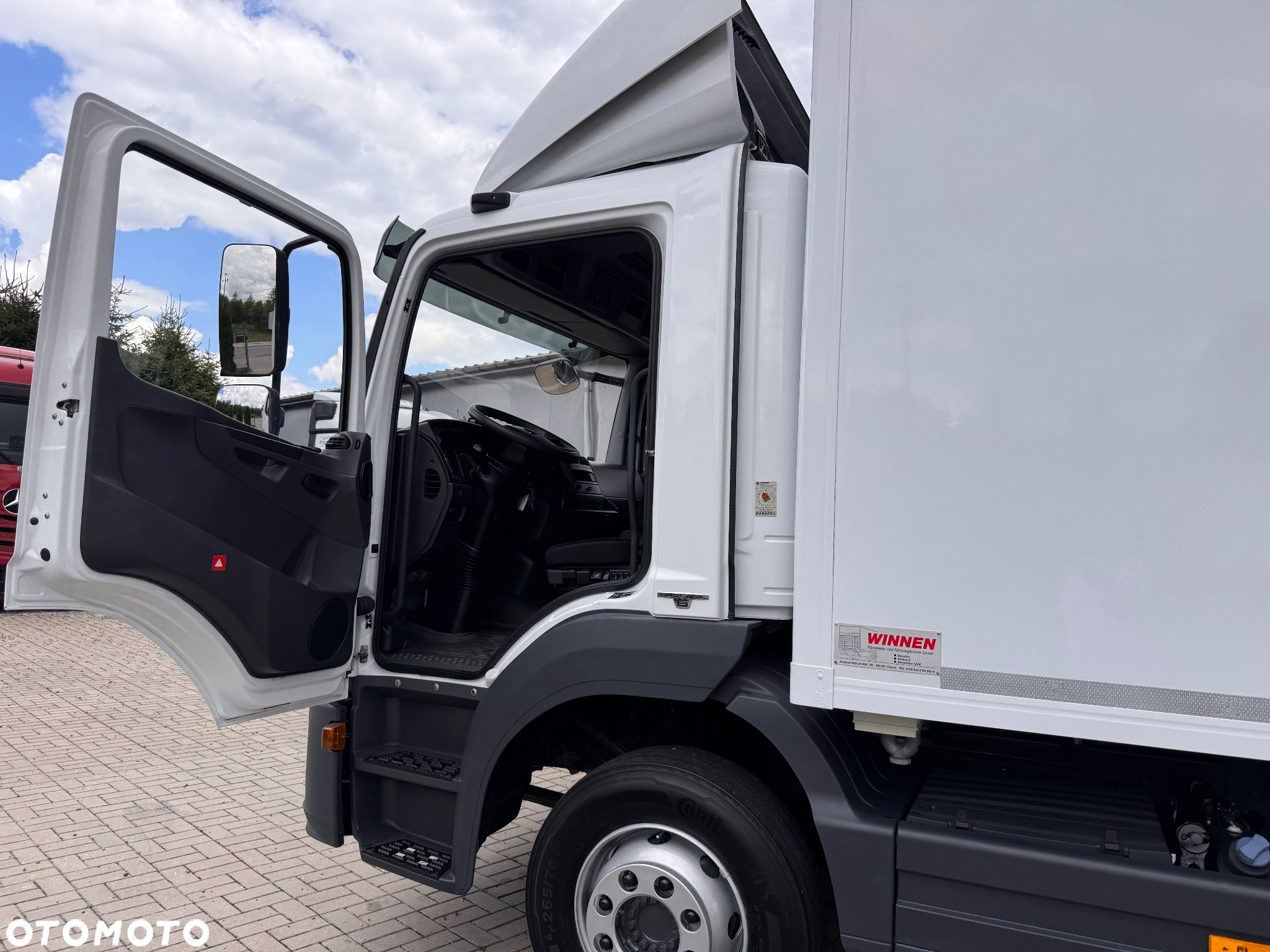 Mercedes-Benz ATEGO - 17
