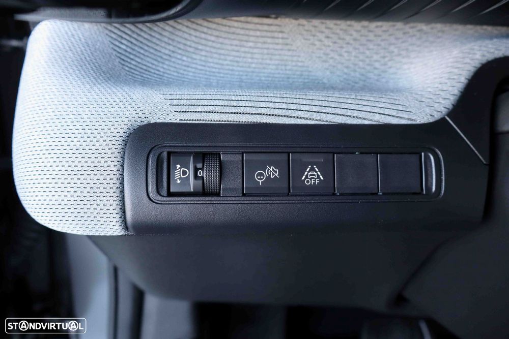 Citroën e-C3 44 kWh Autonomia Conforto Max - 23