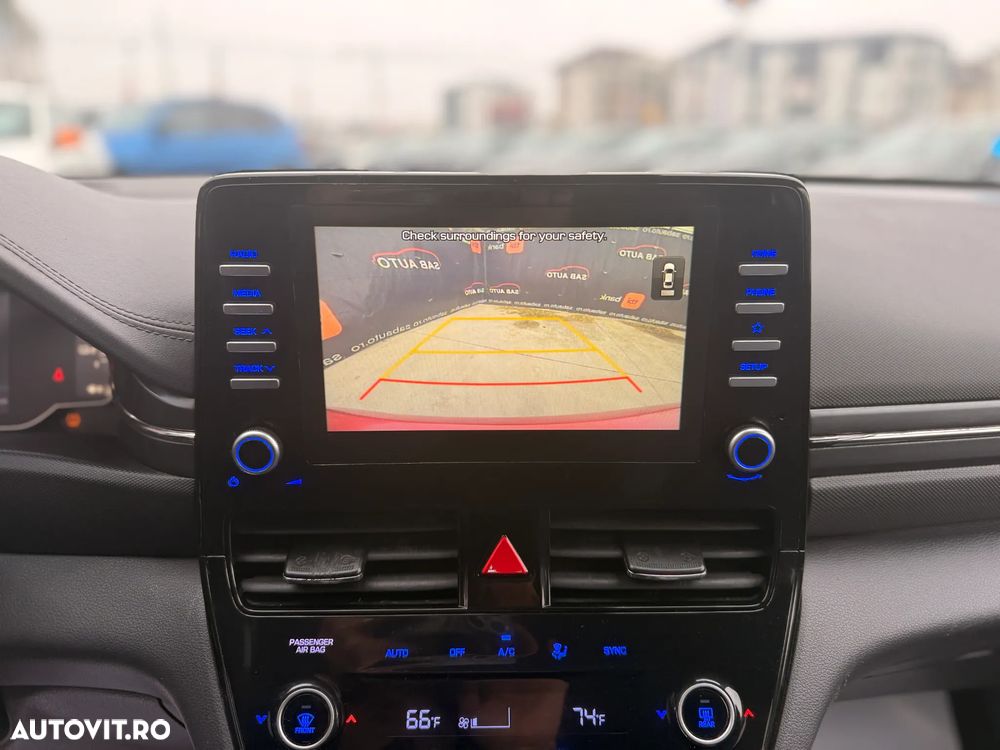 Hyundai IONIQ Hybrid 1.6 GDI Style - 12