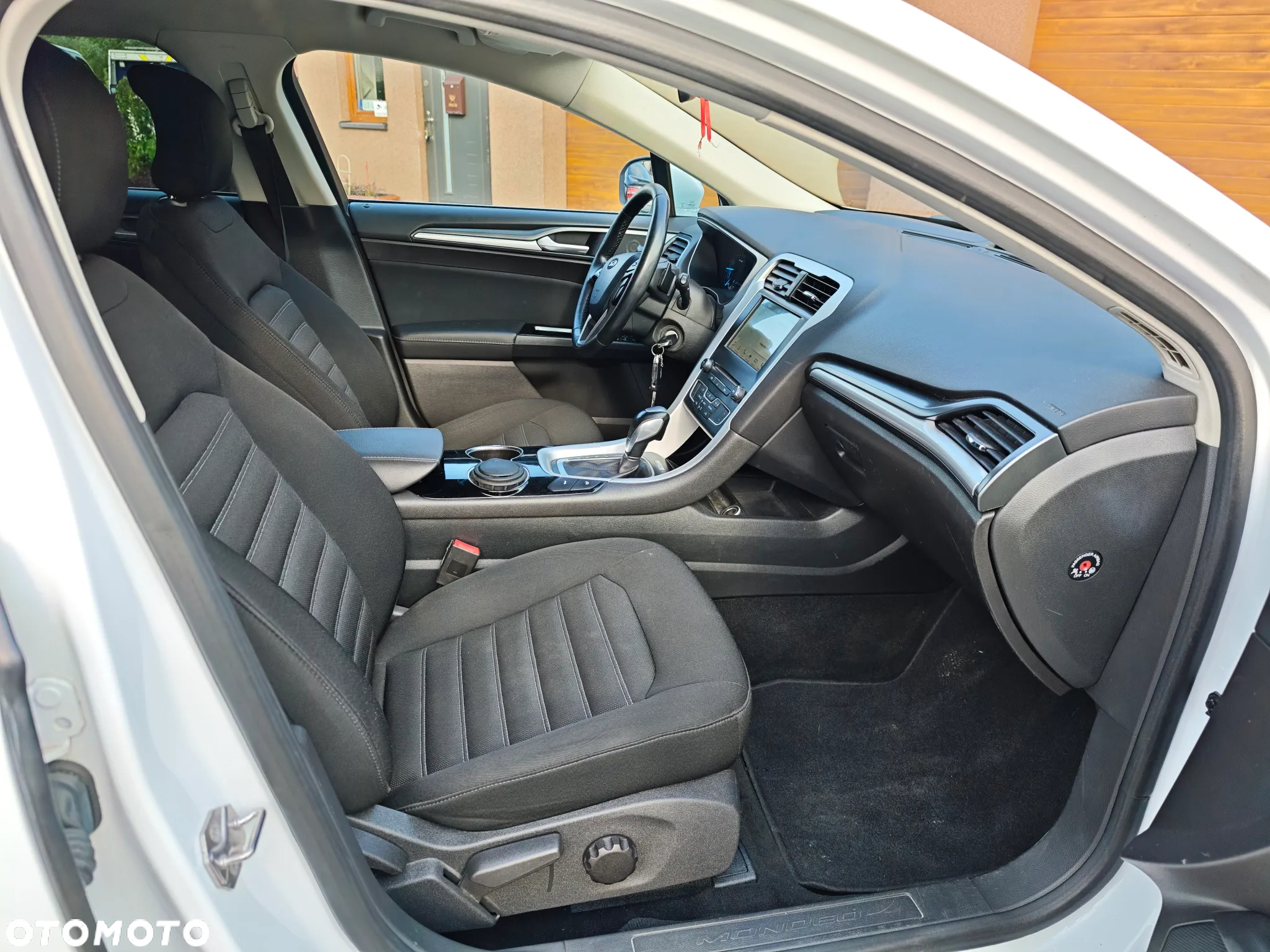 Ford Mondeo 2.0 EcoBlue ST-Line - 16