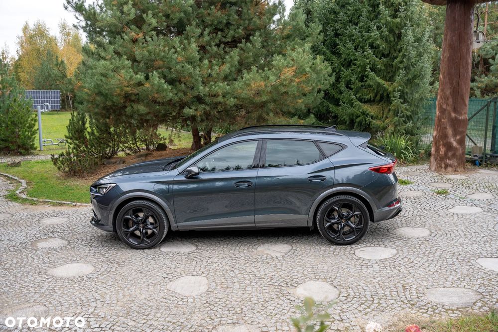 2022 Cupra Formentor VZ 1.4 e-Hybrid DSG, photograph 7