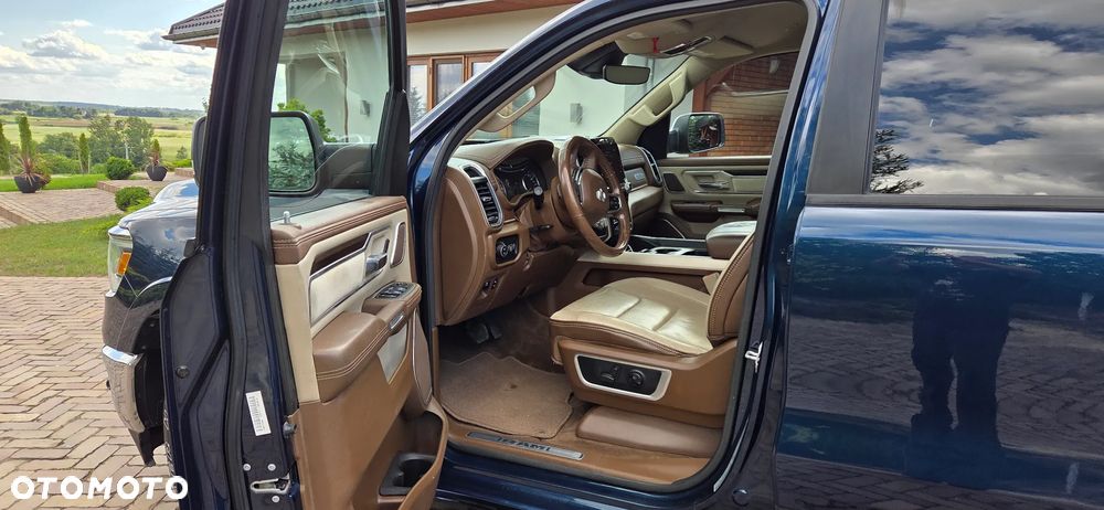 RAM 1500 5.7 Crew Cab Laramie - 8