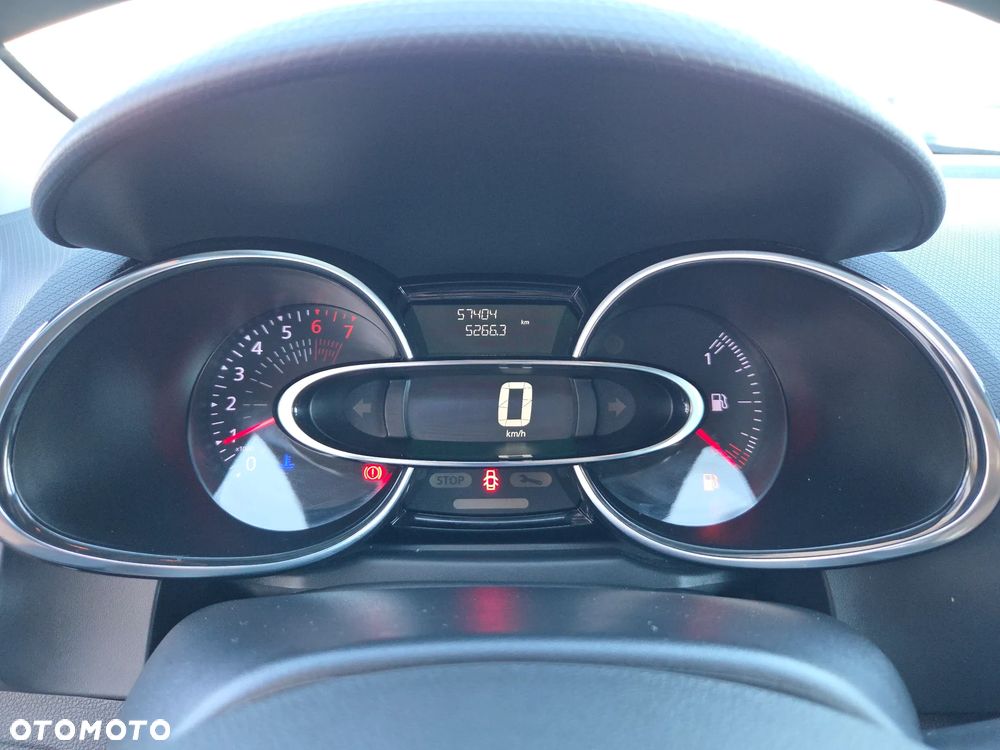 Renault Clio 1.2 16V 75 LIMITED - 34