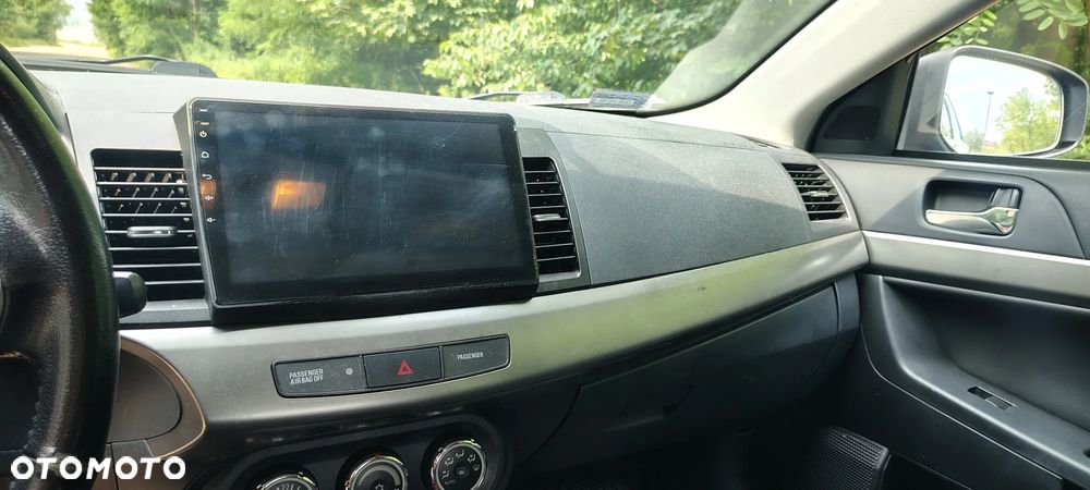 Mitsubishi Lancer 1.6 Invite - 12
