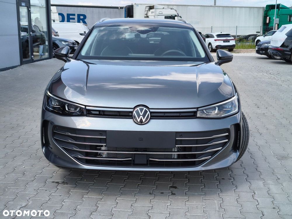 Volkswagen Passat Variant - 4
