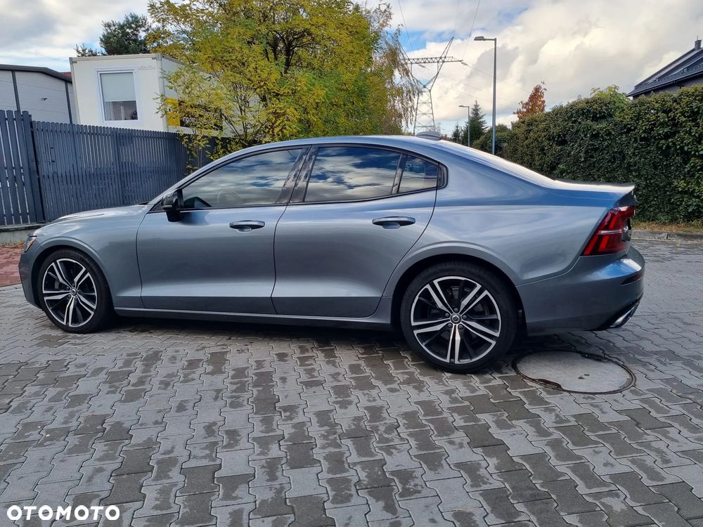 Volvo S60 T6 AWD R-Design - 16