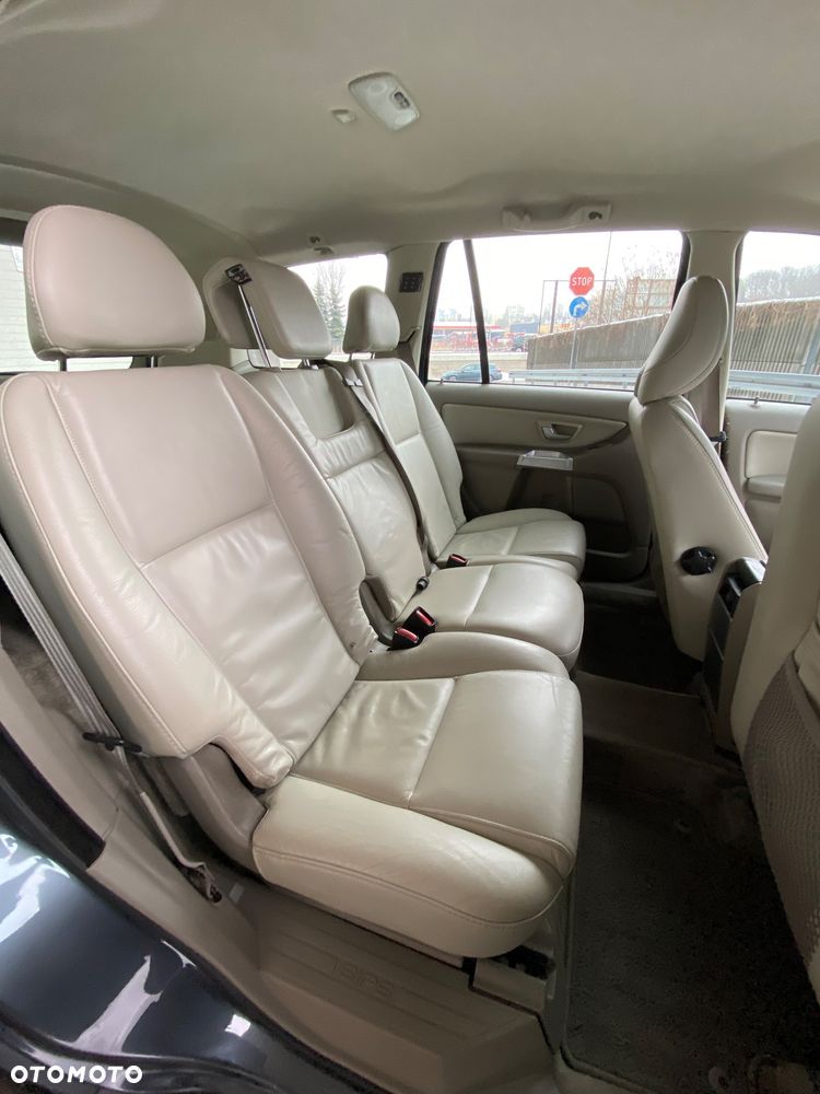 Volvo XC 90 - 12