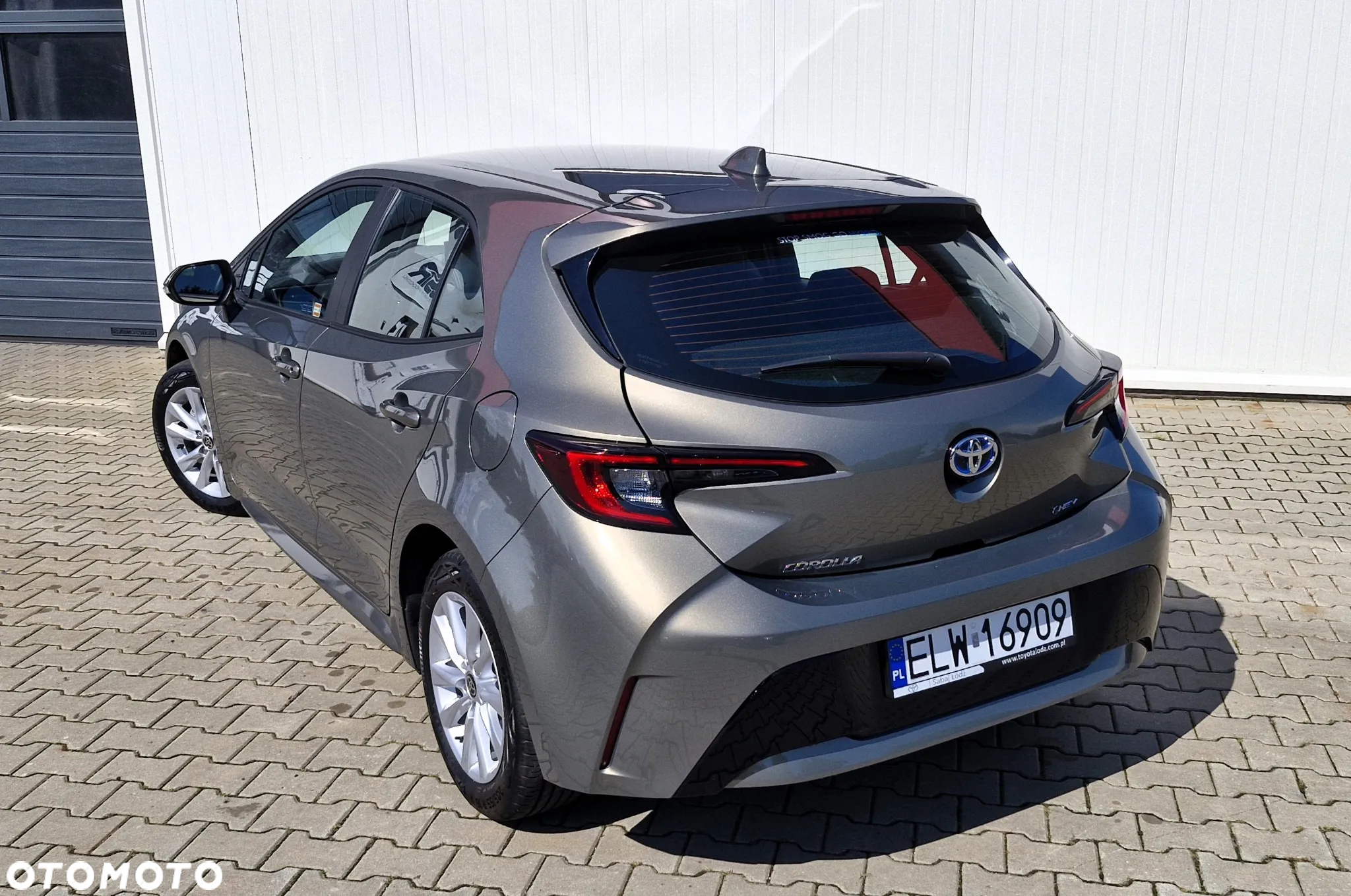 Toyota Corolla 1.8 Hybrid Comfort - 6