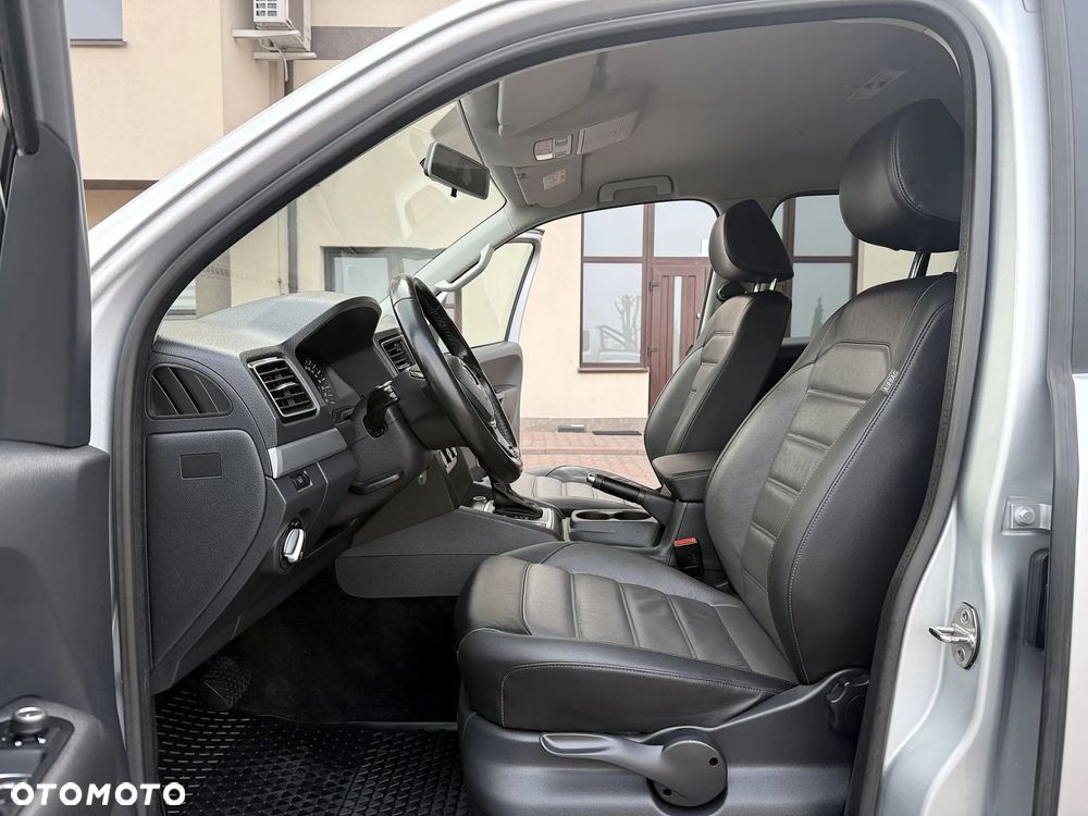 Volkswagen Amarok 3.0 V6 TDi 4MOTION Highline - 10