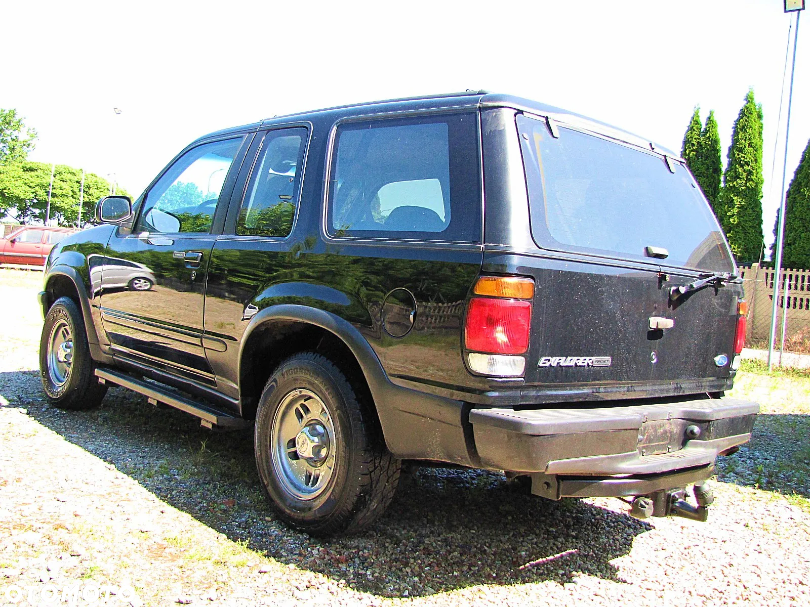 Ford Explorer - 5