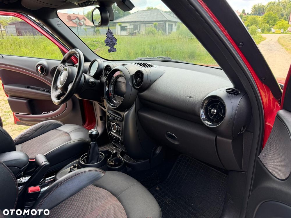 MINI Countryman Cooper SD All4 - 17