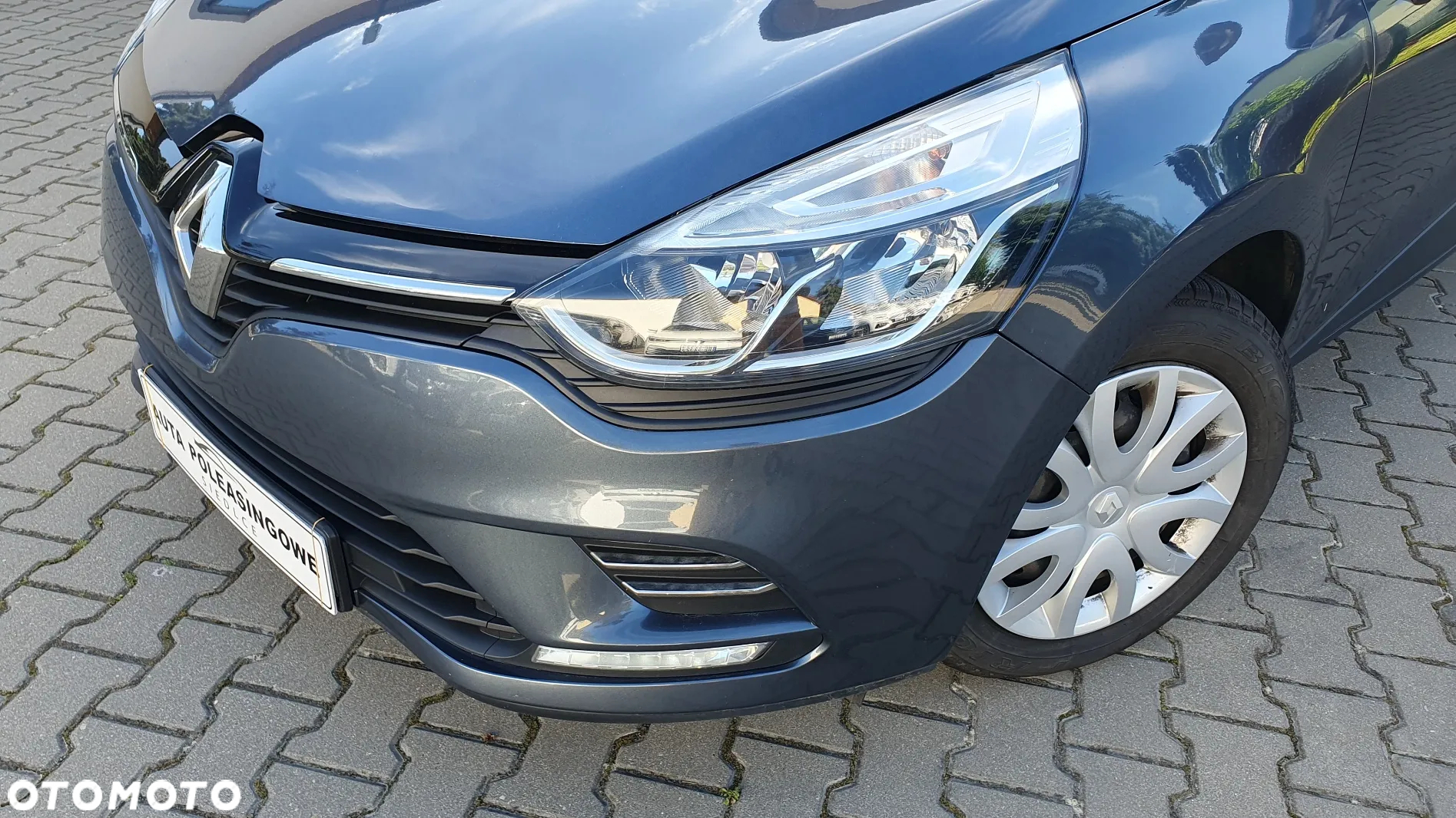 Renault Clio - 2