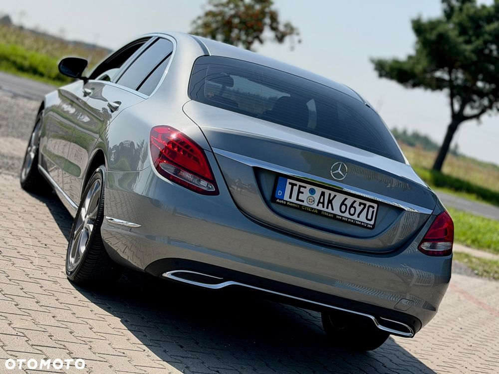 Mercedes-Benz Klasa C 200 Avantgarde - 40