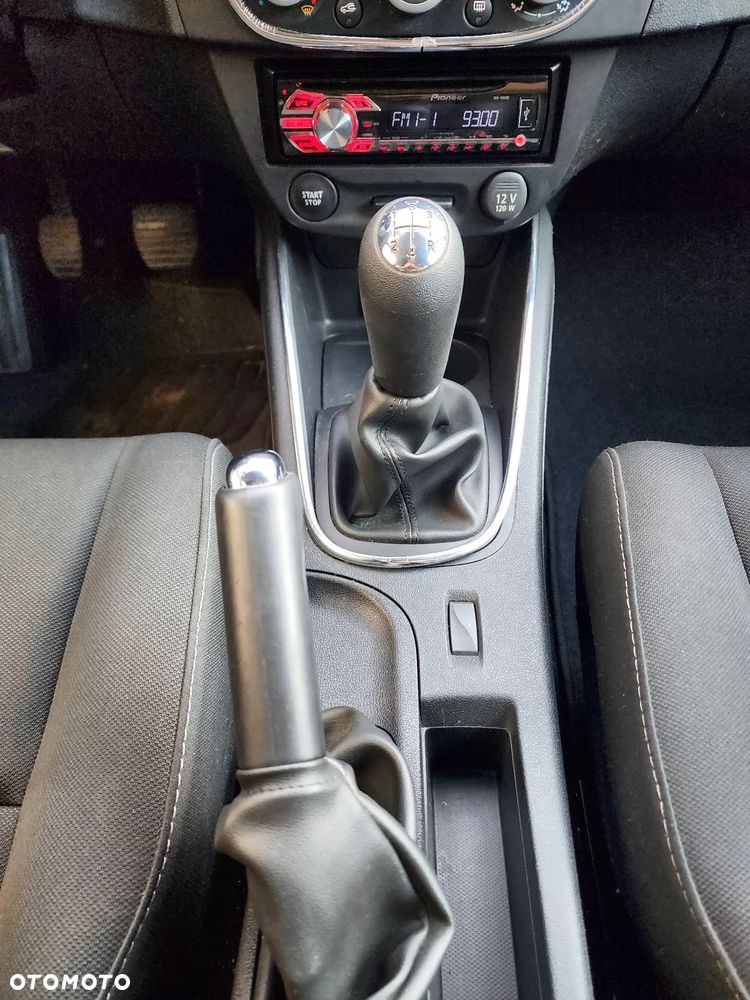 Renault Megane 1.6 16V 100 Authentique - 23