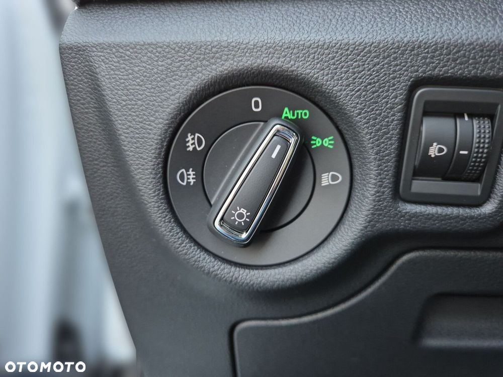 Skoda Kamiq 1.5 TSI Drive DSG - 22