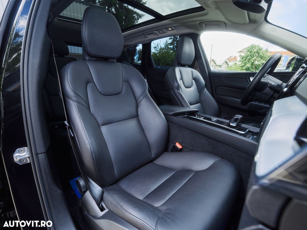VOLVO XC60 2021 — imagine 19