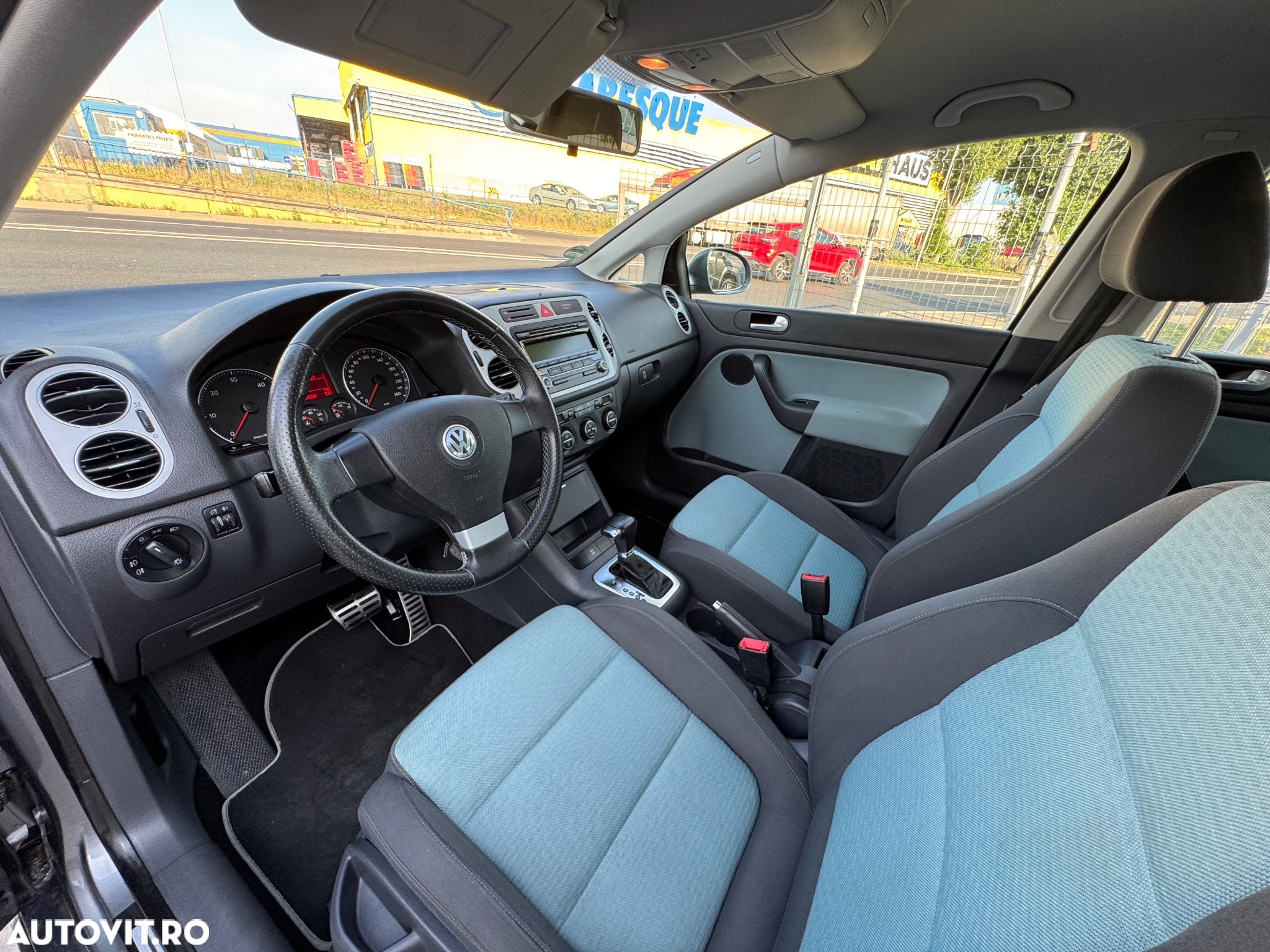 Volkswagen Golf Plus 1.9 TDI DPF DSG CrossGolf - 20