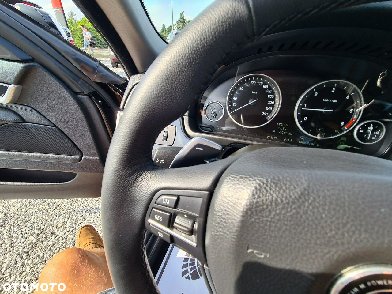 BMW Seria 5 520d Touring - 17