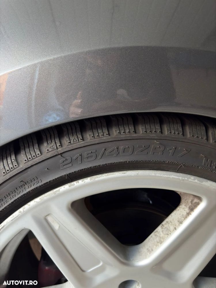 Volkswagen Polo - 28