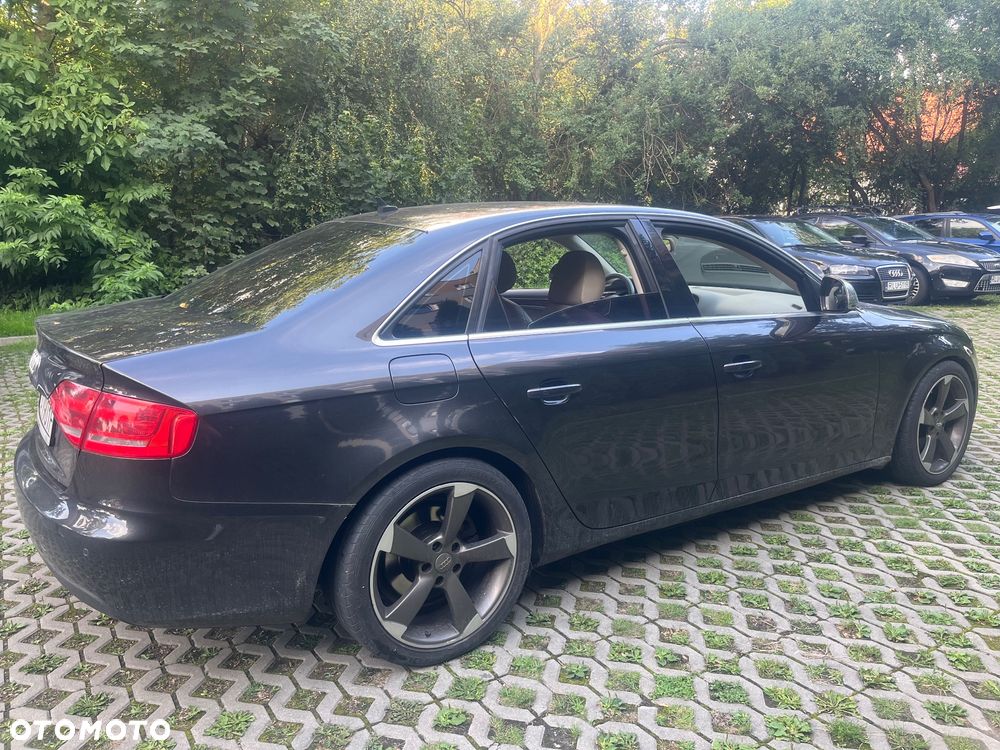 Audi A4 Limousine 2.0 TDI - 5
