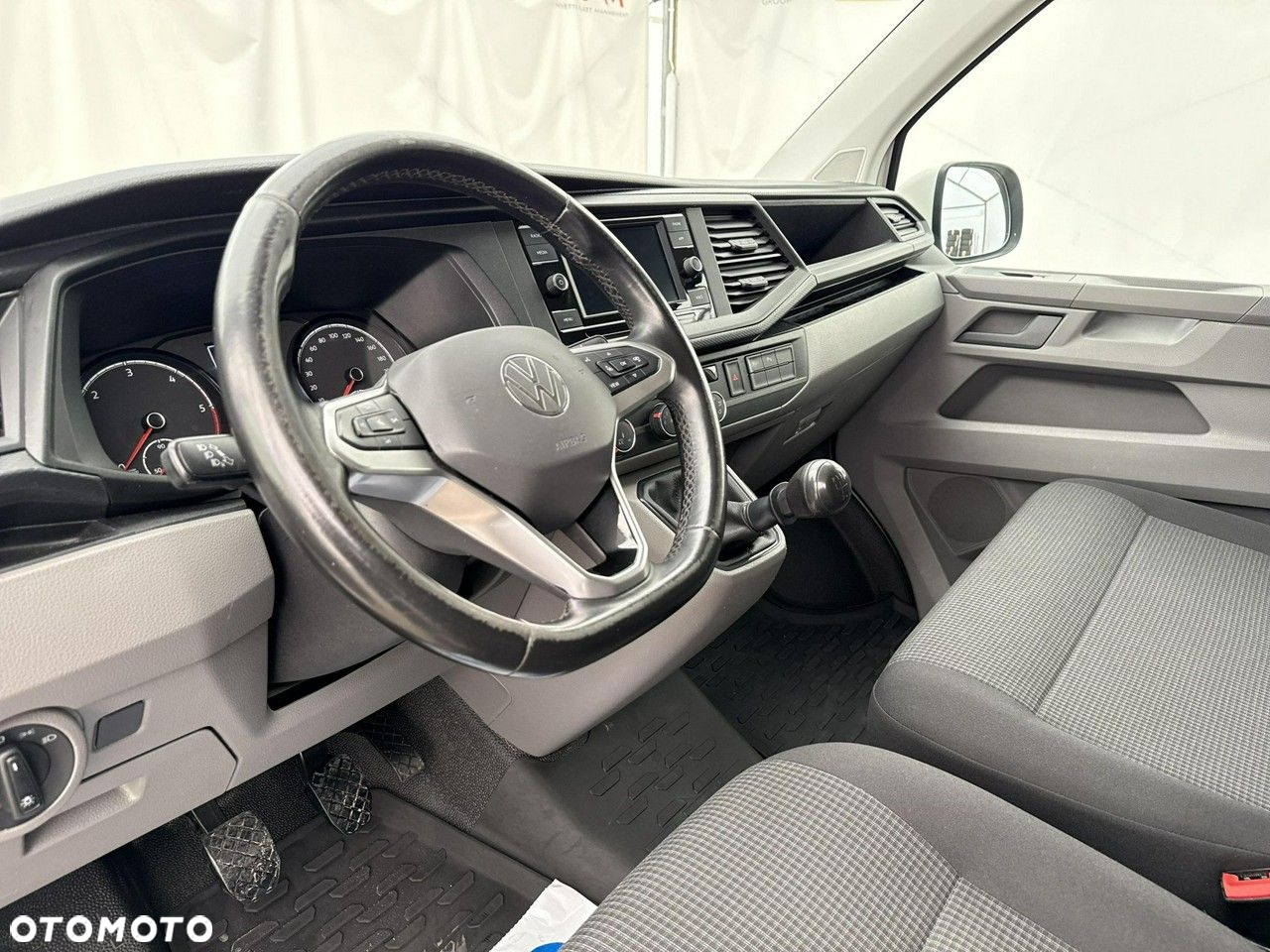 Volkswagen Transporter - 13