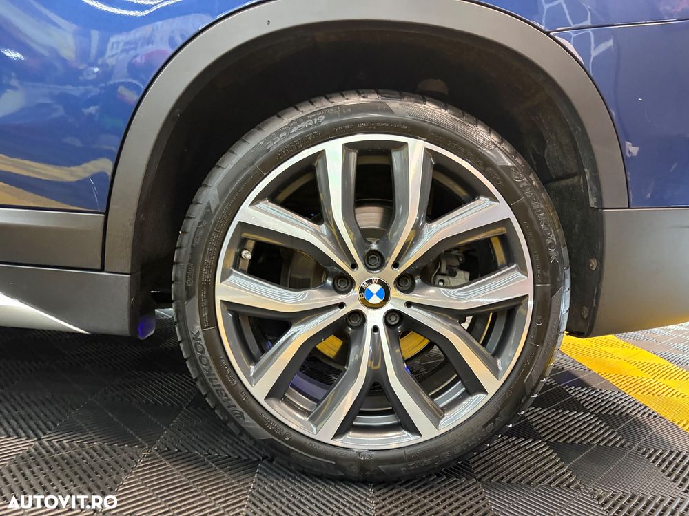 BMW X1 xDrive20d AT - 10