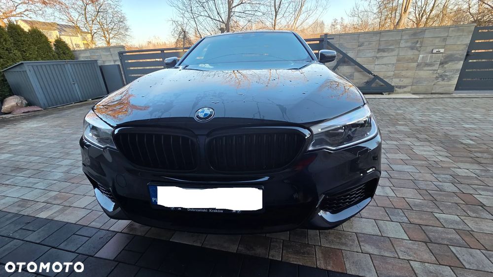 BMW Seria 5 530i xDrive M Sport sport - 3